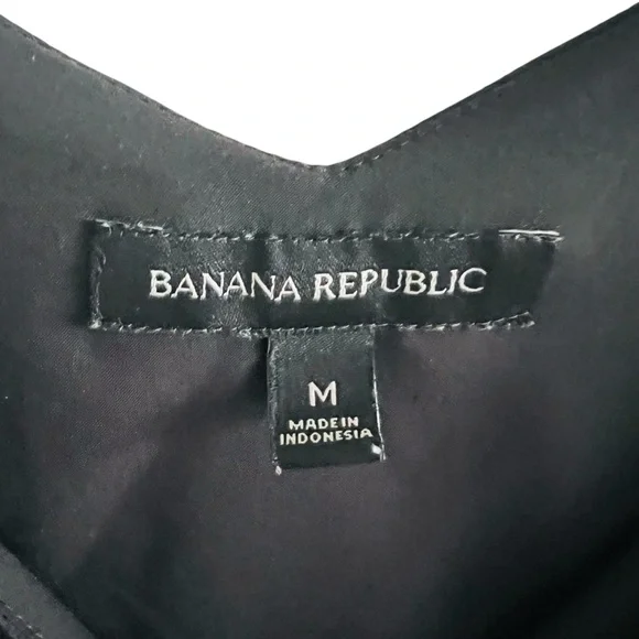 Banana Republic Black Women's Camisole Top - Picture 4 of 5